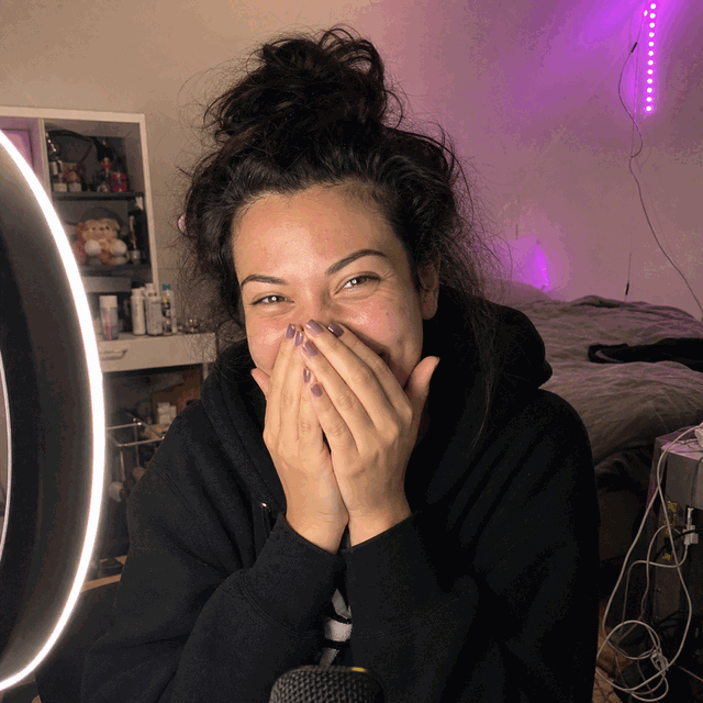 Battle image: Ring Light Giggle